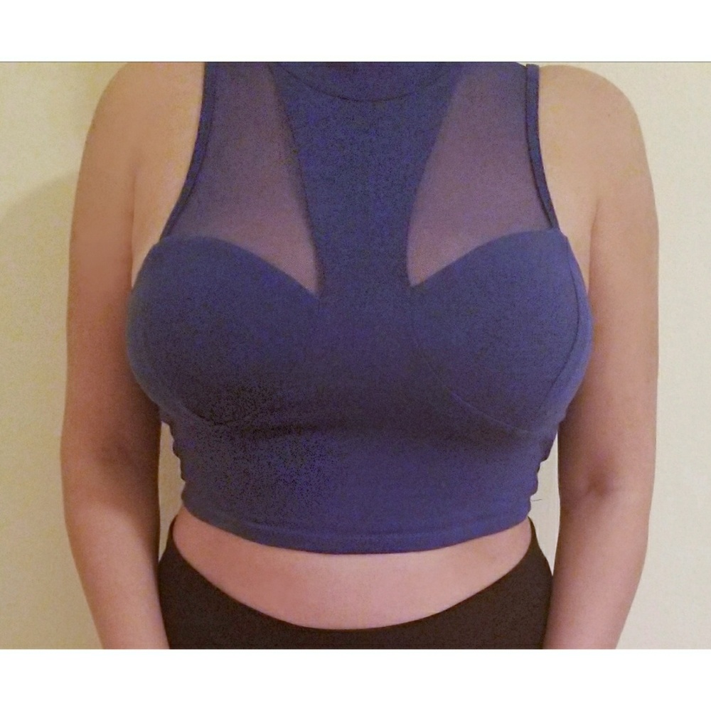 🔸Cropped Mesh Top🔸